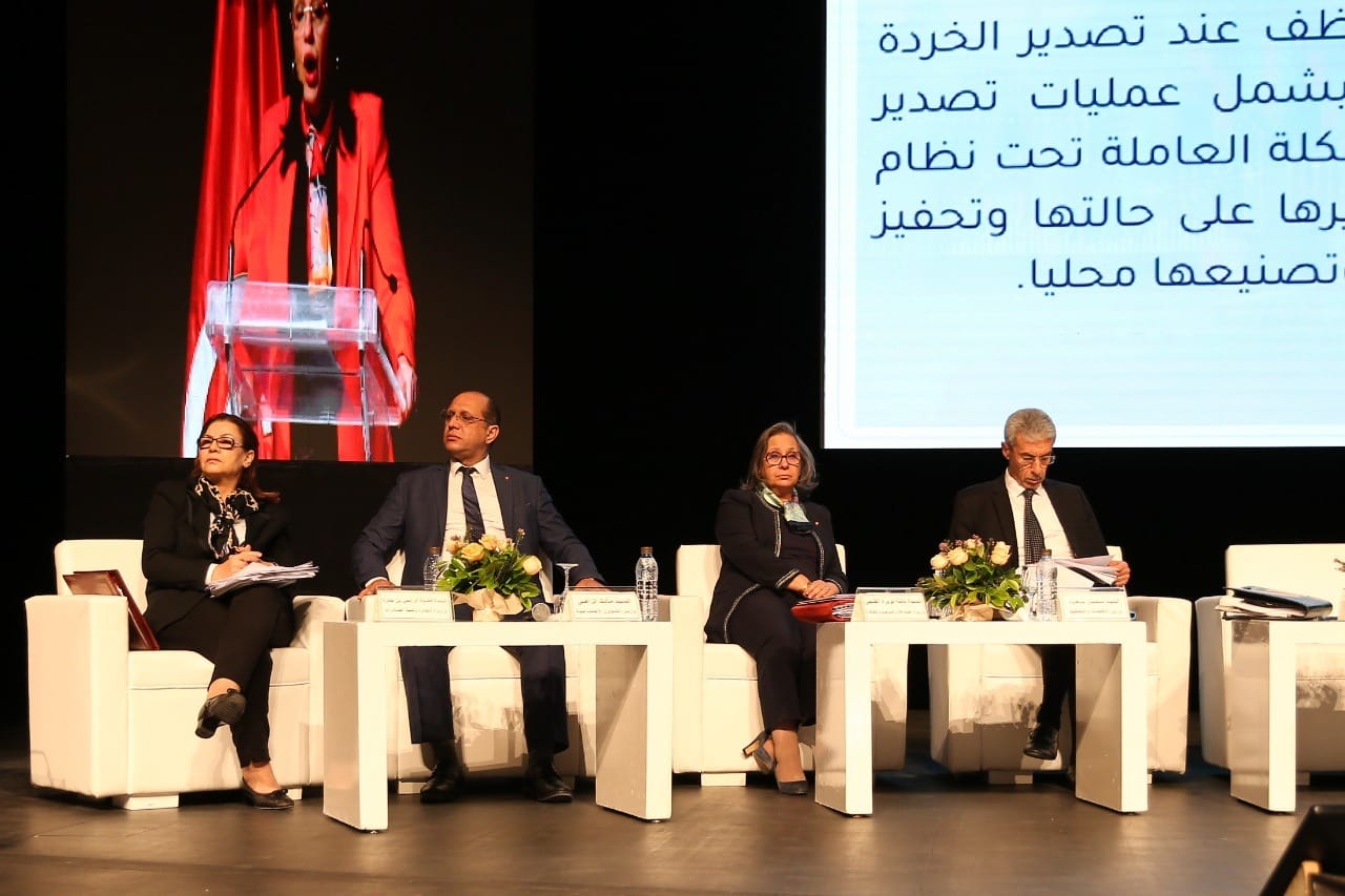 La comparaison entre les budgets des ministères en 2022 et 2023 révèle une importante baisse des subventions