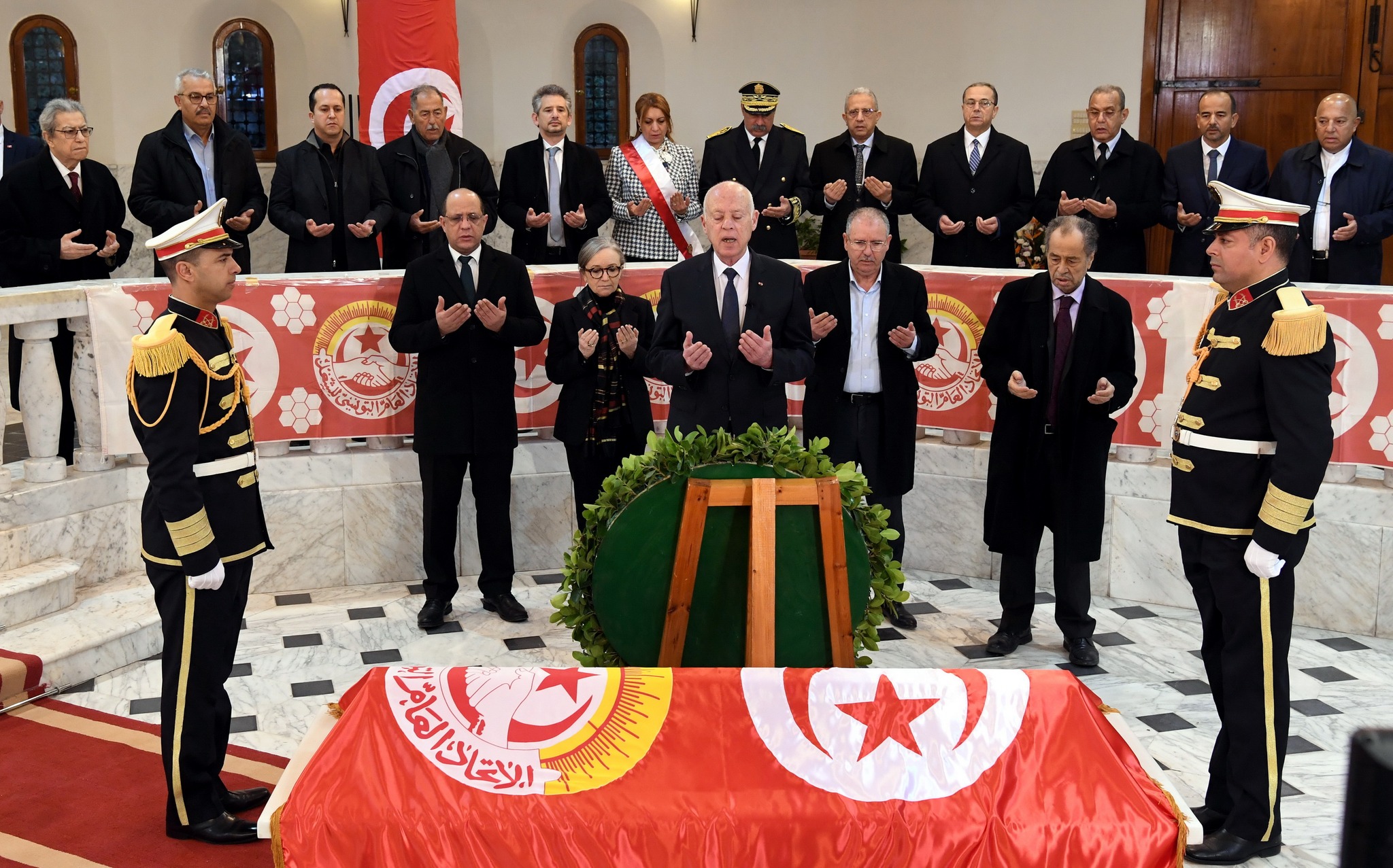 Tunisie – Saïed visite le mausolée de Farhat Hached