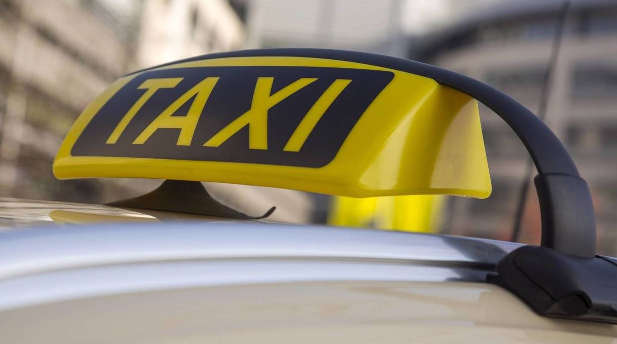 Faouzi Khabouchi: La grève des taxis individuels a été réussie à plus de 70% [Déclaration]