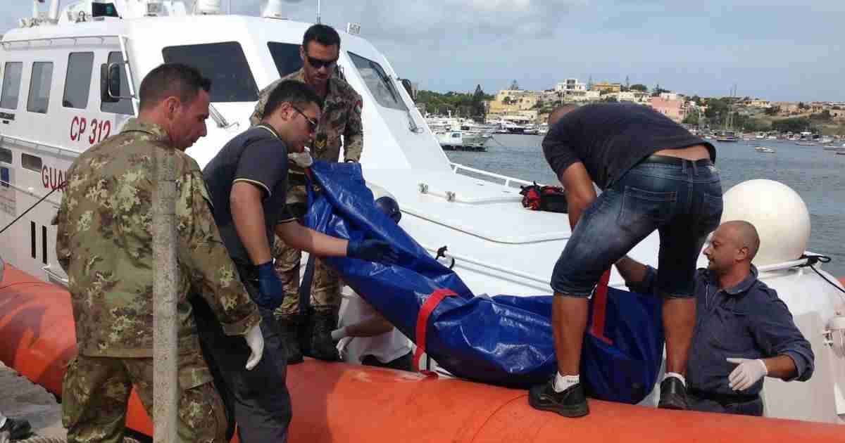 Lampedusa : Huit migrants retrouvés morts de froid dans leur barque