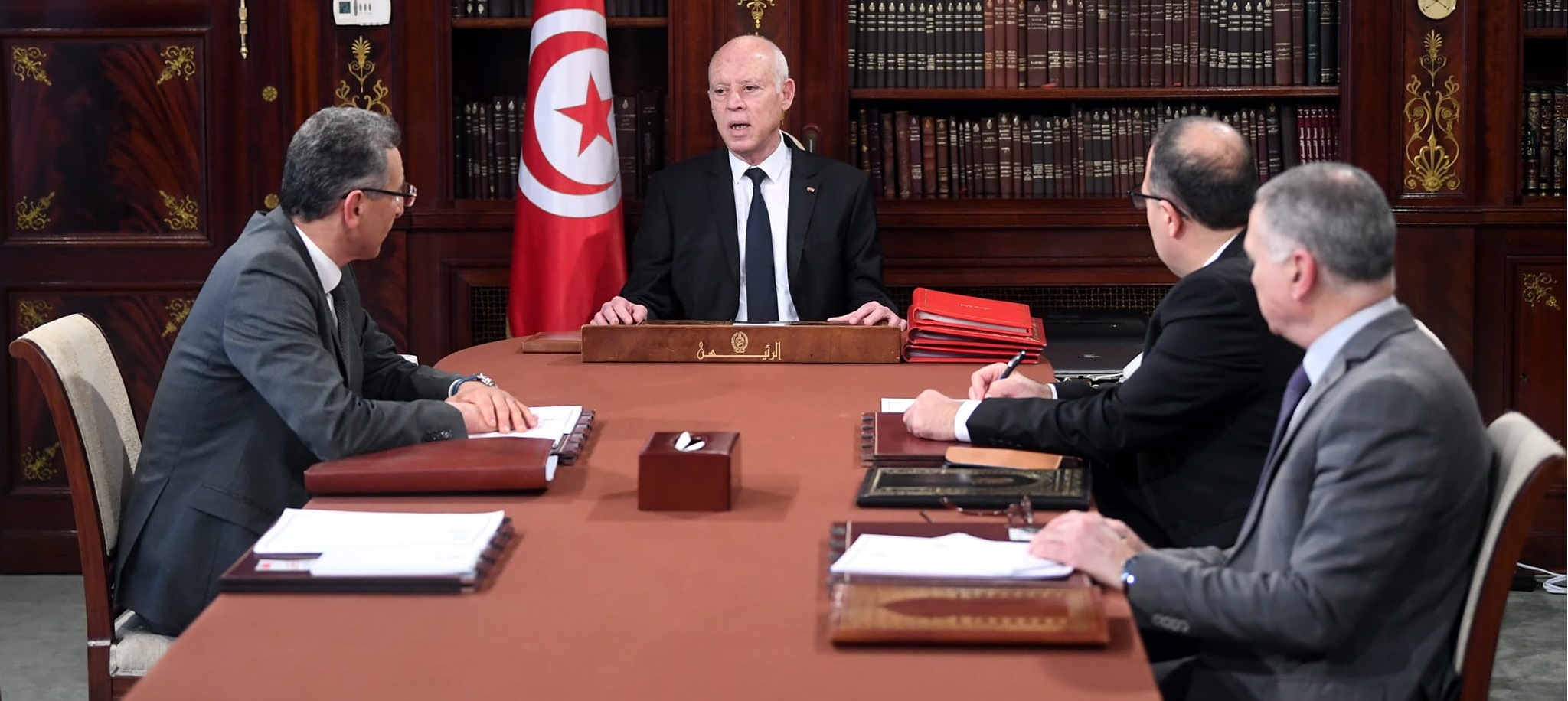 Tunisie – Saïed : Mettre la pression sur les spéculateurs complices de ceux qui complotent contre l’Etat