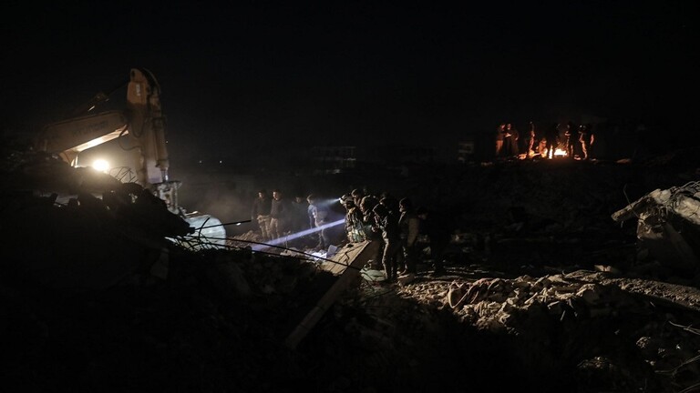 Syrie : Sauvetage de quatre personnes après cinq jours sous les décombres