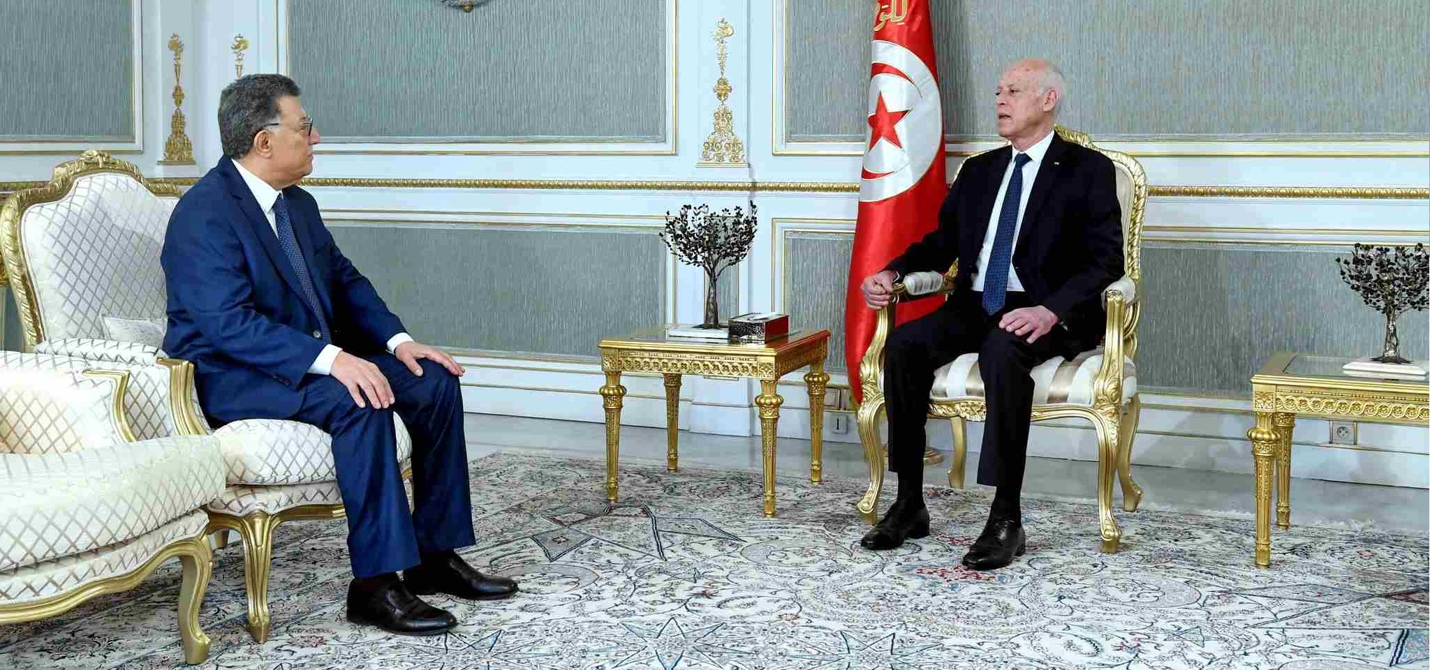 Tunisie – Kaïs Saïed s’entretient avec Bouderbala