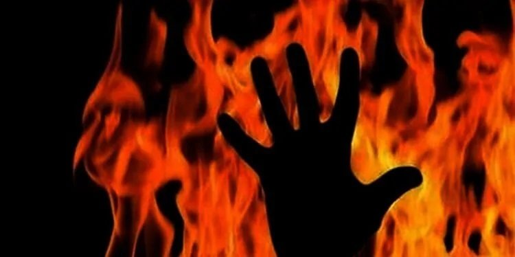 Tunisie – Un adulte s’auto immole par le feu dans le siège de la délégation d’Oued Mliz