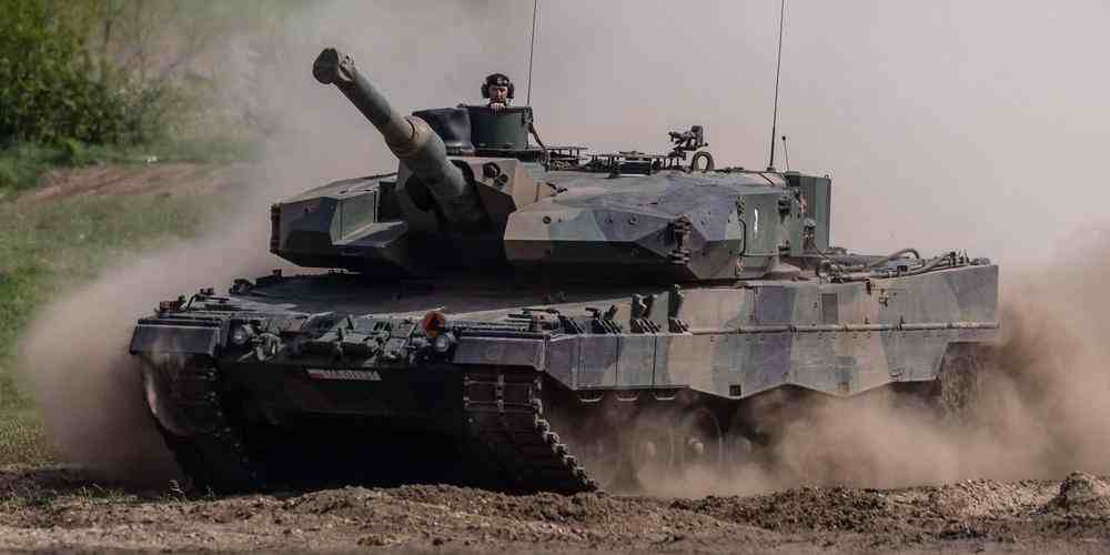 L’Allemagne (et la Grande Bretagne) a livré des chars de combat Leopard à Kiev