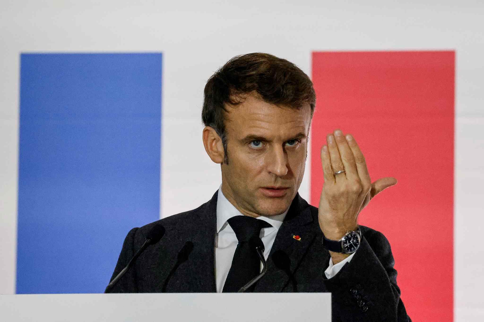 France : Macron a lâché une bombe, vers un référendum ou des élections anticipées?