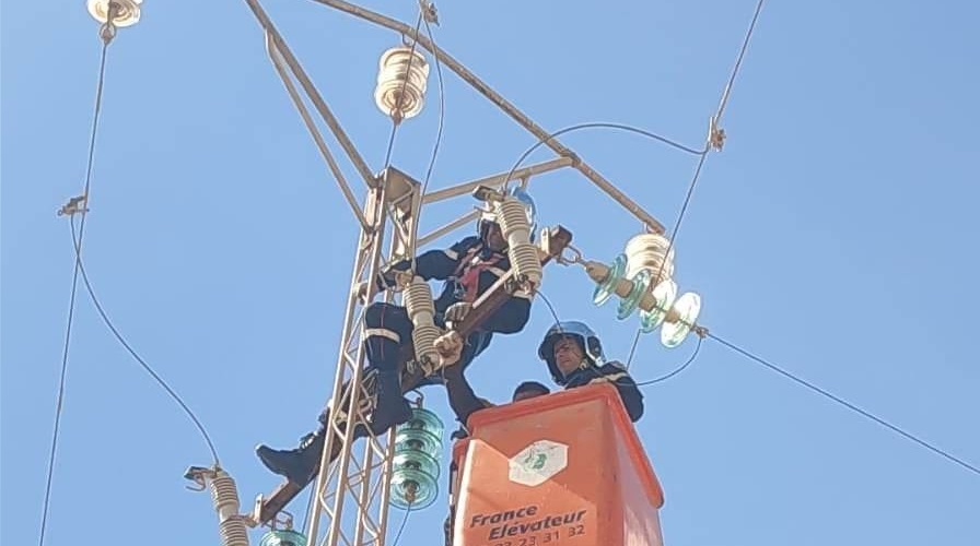 Tunisie – La cadavre d’un jeune homme accroché au haut d’un pylône de haute tension