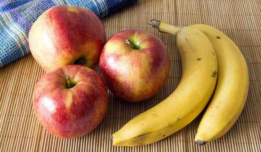 Tunisie – Le ministère du commerce fixe les prix maximums des pommes et des bananes