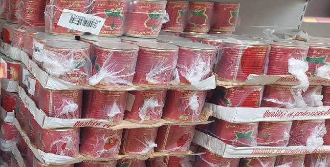 Tunisie – La Manouba : Saisie de 50 mille boites de tomates concentrées