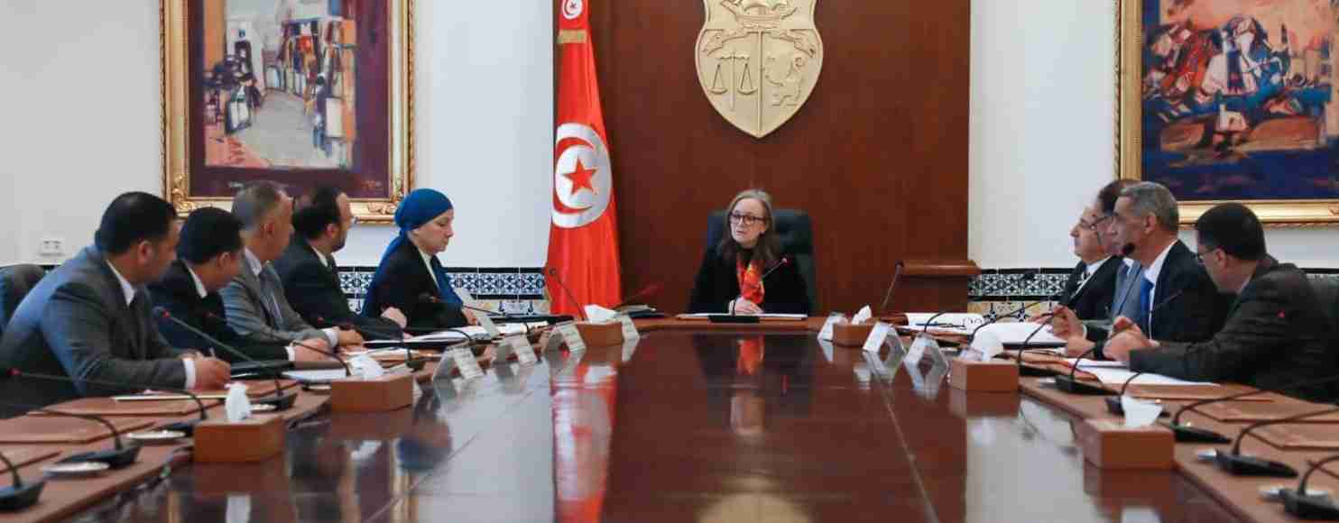 Tunisie – Le gouvernement prépare sa riposte contre les crimes commis à travers les réseaux sociaux