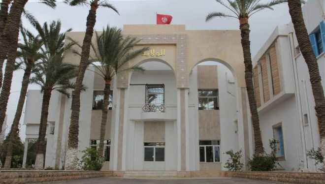 Tunisie – Le gouverneur de Gabes ignore son limogeage et poursuit sa mission