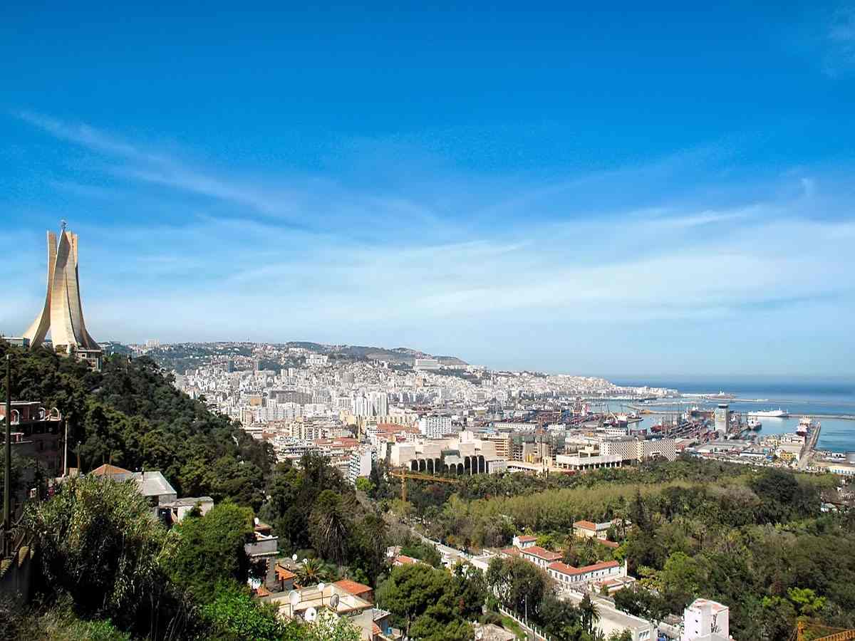 Algérie : Démantèlement d’un réseau de cambrioleurs d’usines