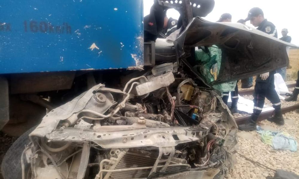 Jendouba: Décès d’une femme et son fils dans la collision d’un train et une voiture légère [Photos]