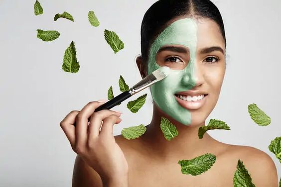 TN Beauté : les bienfaits de la menthe en soin de beauté