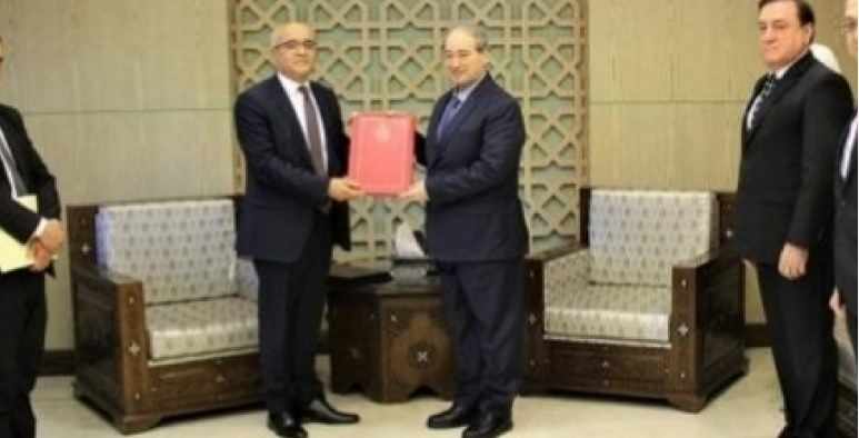 Mohamed Mhadhbi présente ses lettres d’accréditation comme nouvel ambassadeur à Damas