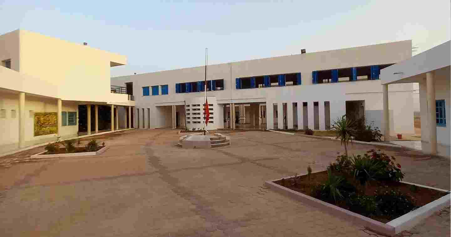 Tunisie – Les professeurs du lycée Al Mazzouna refusent de se plier à l’accord signé par leur syndicat