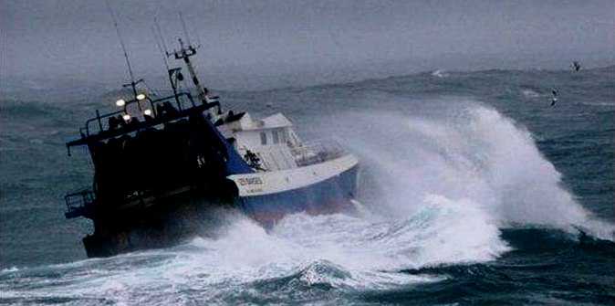 Alerte météo : Mer dangereuse avec des vagues pouvant atteindre plus de 7 mètres