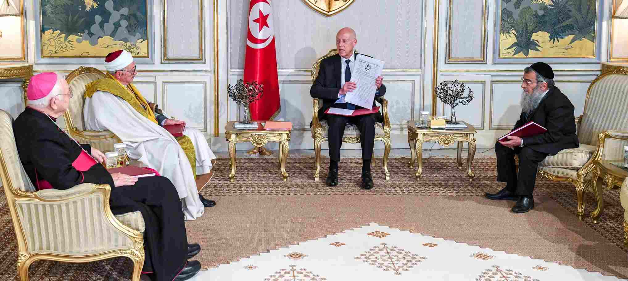 Tunisie – Terre de tolérance ! Saïed reçoit le Mufti, le grand Rabbin et l’évêque de Tunis