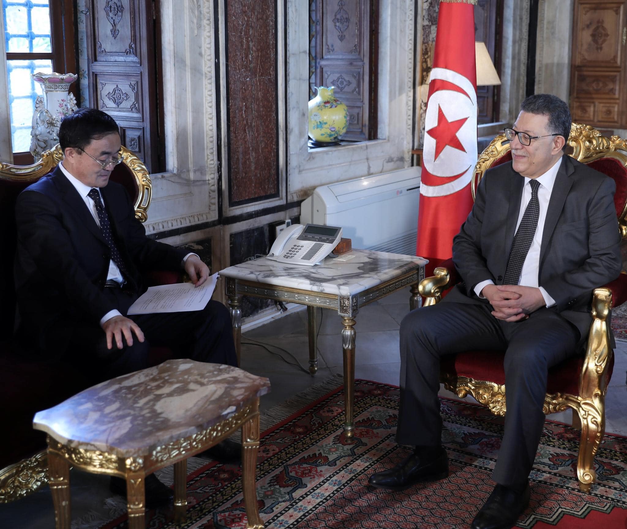 Tunisie: Bouderbala reçoit une délégation du Parti communiste chinois