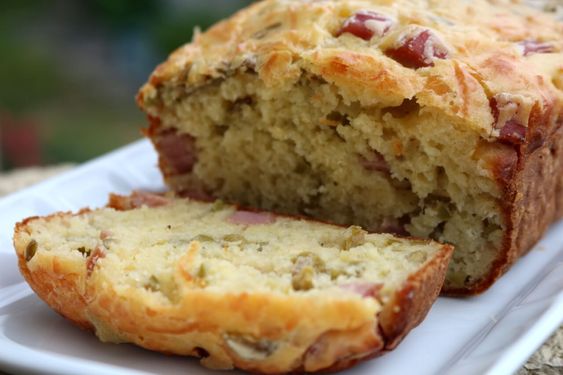 Recette Cake aux olives et jambon