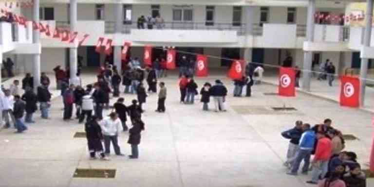 Tunisie – Kairouan : Un élève tente d’immoler par le feu le directeur de son collège