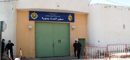 Tunisie – Libération de deux journalistes suédois arrêtés en train de photographier la prison de La Manouba