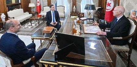 Tunisie – VIDEO : Saïed examine un plan de repêchage de la Tunisair