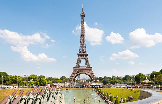 Une première en France : Paris vote pour le triplement des tarifs de stationnement des SUV et les 4×4