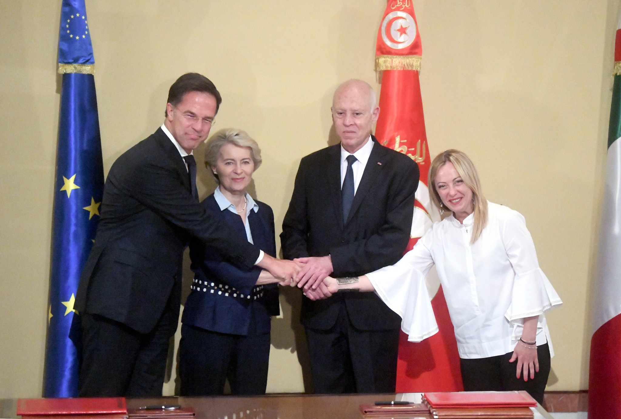 Accord Tunisie-UE: L’aide financière conditionnée à un accord avec le FMI ?