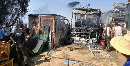 Tunisie – Beni Khalled : Incendie dans un atelier de mécanique : Cinq bus et deux voitures calcinés