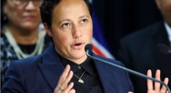 Nouvelle-Zélande : La ministre de la Justice conduit après avoir bu, c’est l’accident…