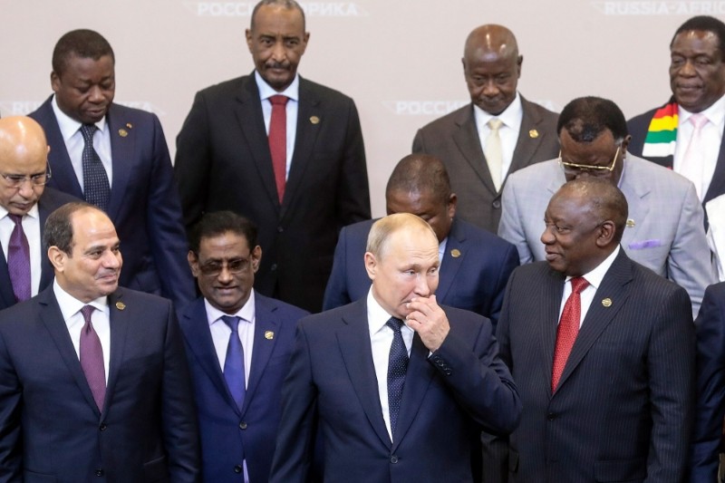 Céréales : Que donnera Poutine aux Africains au Sommet de Saint-Pétersbourg, eux qu’il affame pour imposer la levée des sanctions occidentales?