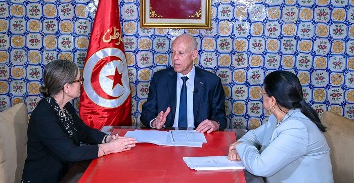 Pénurie du pain en Tunisie : Le Président Kais Saied s’entretient avec Bouden et Nemsia