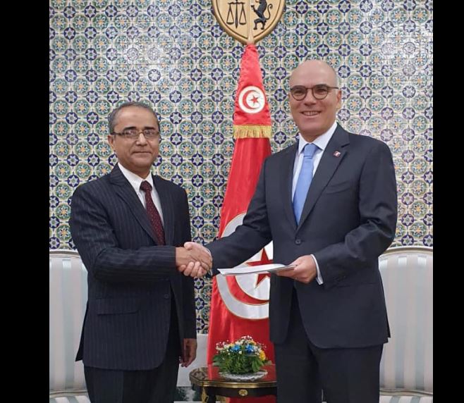 Nabil Ammar reçoit les lettres de créance de l’ambassadeur du Pakistan en Tunisie