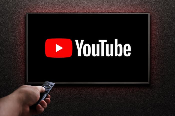 YouTube désormais en guerre contre la désinformation médicale
