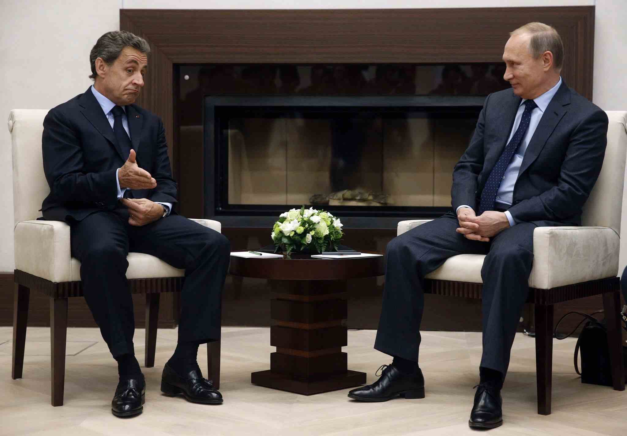 Ukraine : L’argent de Poutine ouvre la porte que Macron avait fermée, Sarkozy a osé…