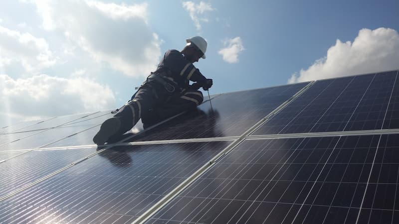 Le Japon subventionne deux grands projets photovoltaïques de 50 MW chacun à Sidi Bouzid et à Tozeur