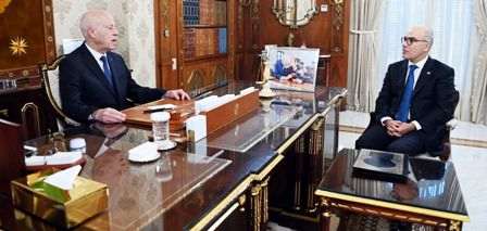 Tunisie – Le mouvement annuel du corps diplomatique et la récupération de l’argent spolié au centre d’un entretien Saïed-Ammar