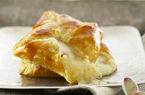 Des feuilletés au jambon et à la mozzarelle trop gourmands et pas chers !