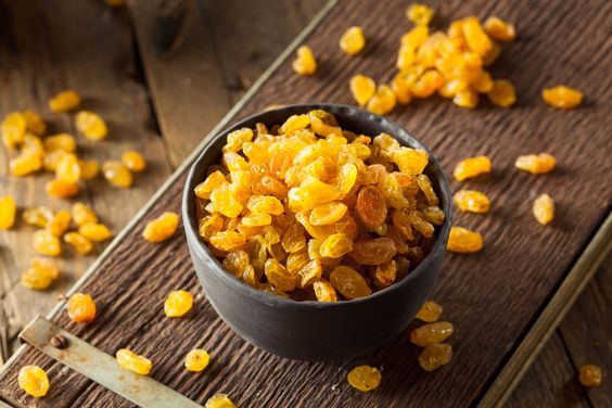 Raisins secs : calories, bienfaits, et propriétés