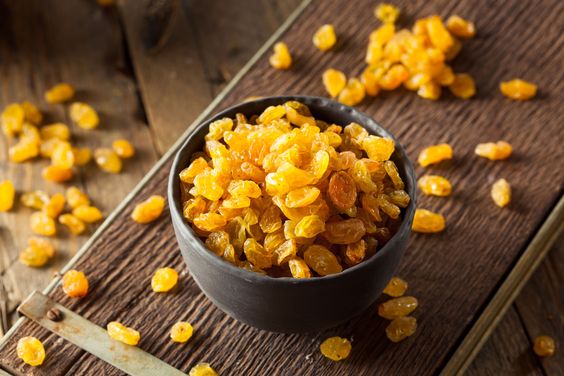 Raisins secs : calories, bienfaits, et propriétés