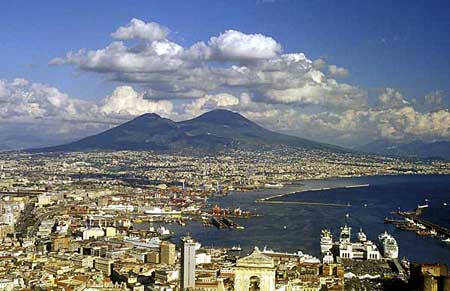 Italie : Un séisme de magnitude 4,2 dans une zone volcanique, le pire depuis 40 ans