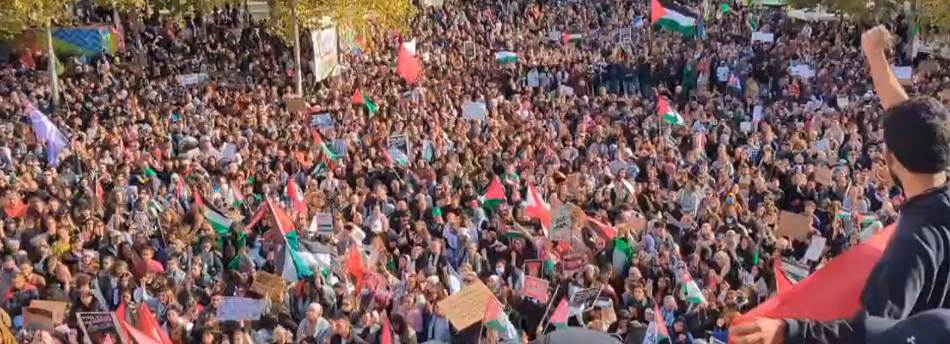 France – Paris : Des milliers de personnes défient l’interdiction et manifestent en soutien à la Palestine