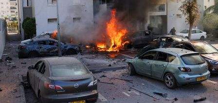 Le Hamas met à exécution sa menace et bombarde Tel Aviv : Au moins quatre morts
