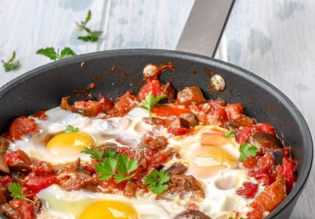 Recette : Chakchouka aux légumes “Une explosion de saveurs végétariennes”