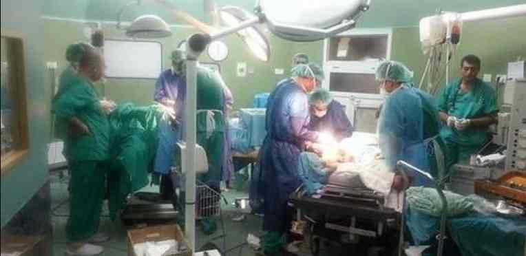 Gaza : Deux médecins tombés en martyrs dans le bombardement d’un service de maternité