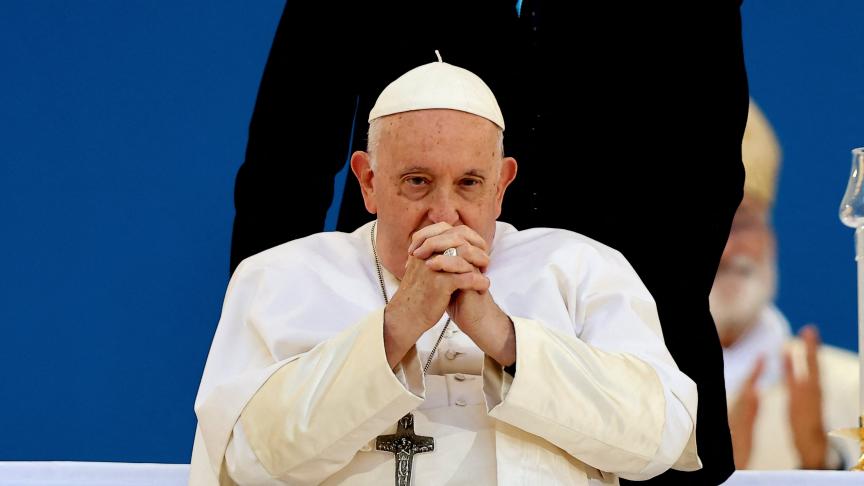 Derrière la bonhomie du pape François se cache un dur : il limoge un évêque américain qui le critiquait