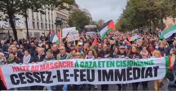 Paris: Plus de 10.000 personnes participent la manifestation pour un cessez-le-feu à Gaza