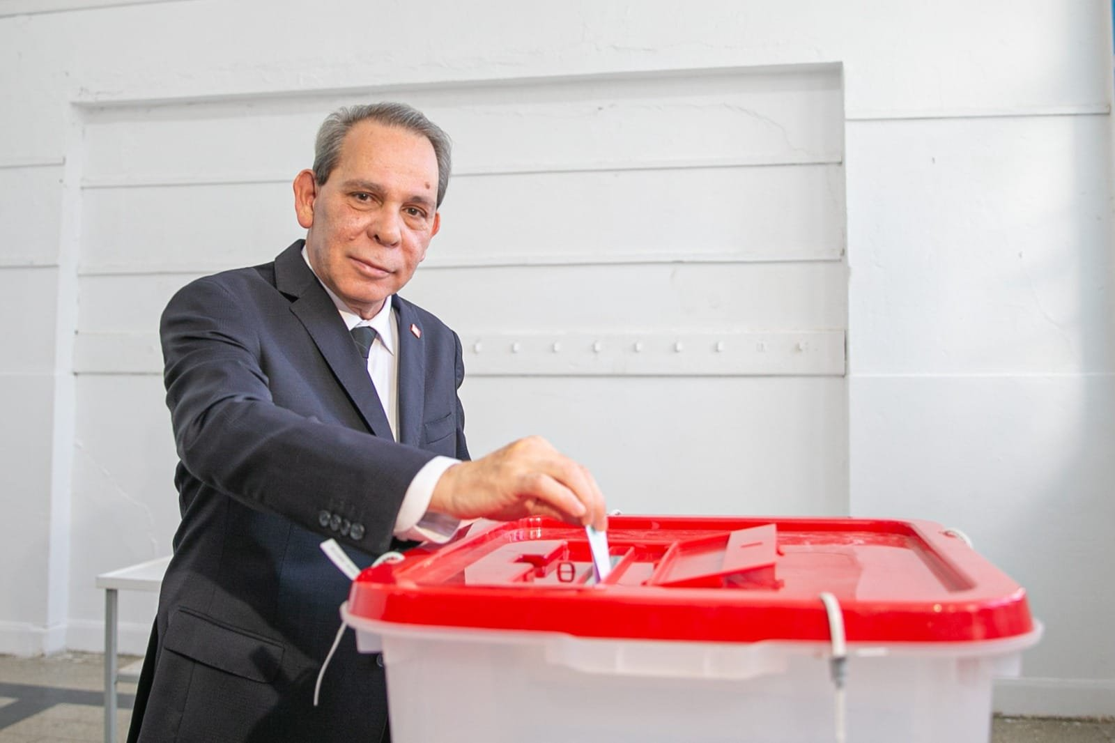 Tunisie-Elections locales: Ahmed Hachani vote