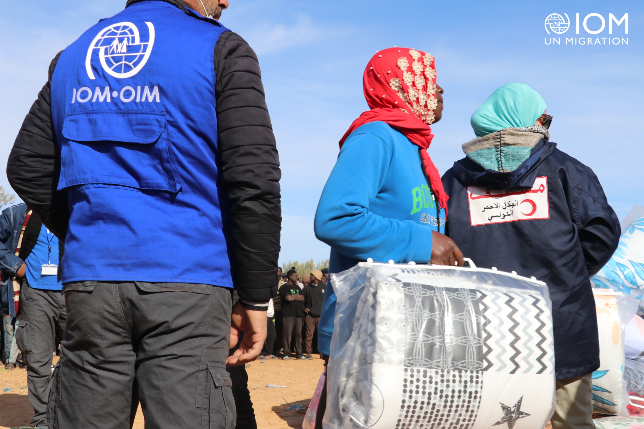 Sfax: L’OIM et le CRT fournissent une assistance à environ 1000 migrants